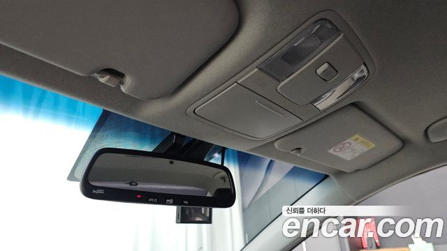 Kia K3 2023 — photo 23