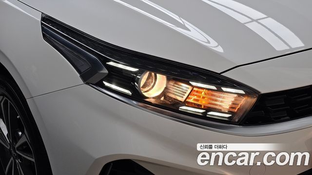 Kia K3 2023 — photo 8