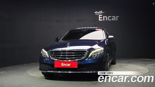 Mercedes-Benz C-Class 2019 — photo 3