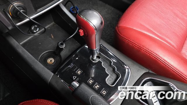 KG Mobility KORANDO 2015 — photo 12