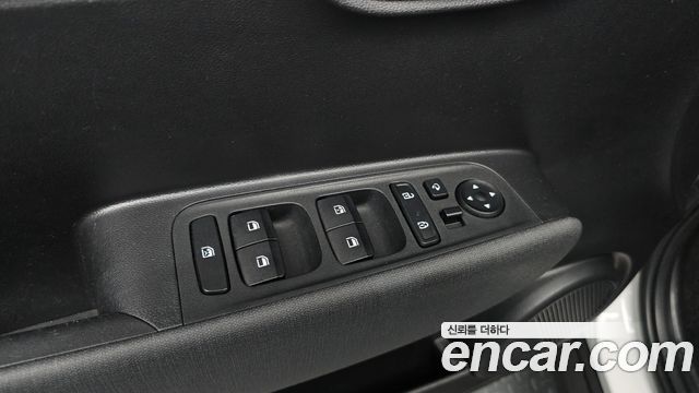Hyundai Casper 2023 — photo 28
