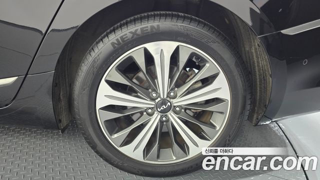 Kia K8 2023 — photo 7