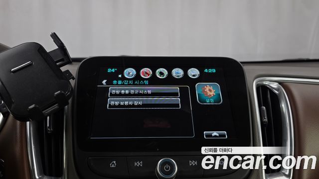 Chevrolet Korea Malibu 2018 — photo 31