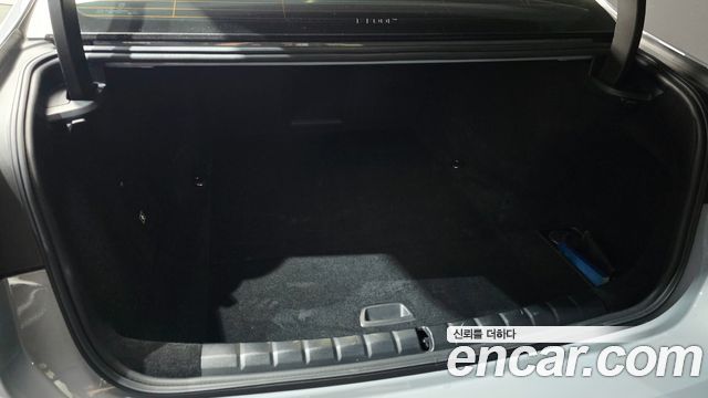 BMW i7 2023 — photo 27