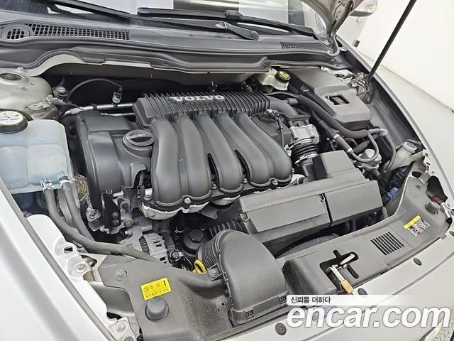 Volvo S40 2009 — photo 6