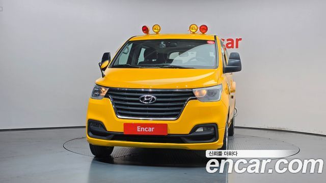 Hyundai Starex 2019 — photo 3