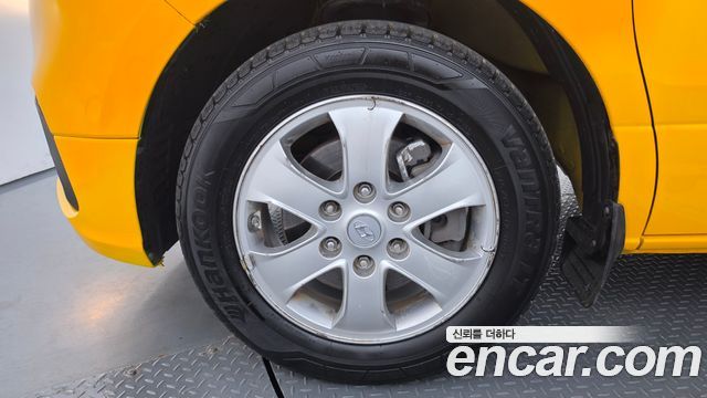 Hyundai Starex 2019 — photo 5