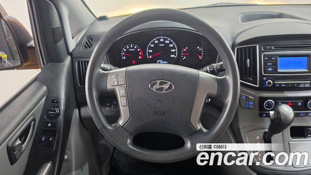 Hyundai Starex 2019 — photo 19