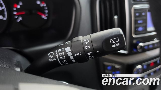 Hyundai Starex 2019 — photo 28