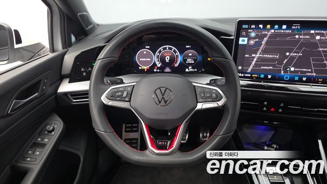 Volkswagen Golf 2025 — photo 19