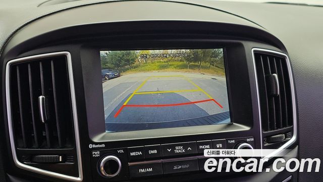 Hyundai Starex 2017 — photo 23