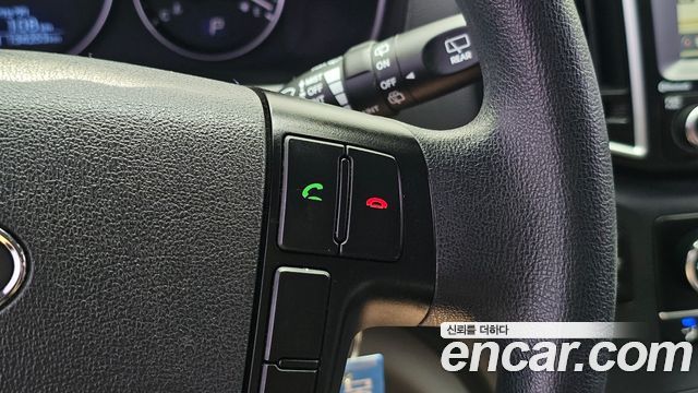 Hyundai Starex 2017 — photo 26