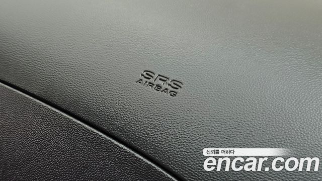 Hyundai Starex 2017 — photo 34