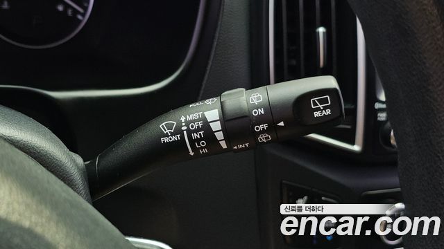 Hyundai Starex 2017 — photo 39