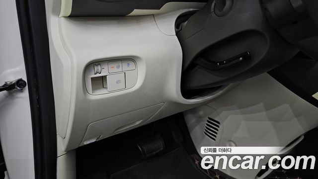 Hyundai Casper 2025 — photo 28