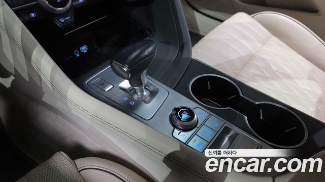 Genesis G70 2020 — photo 12