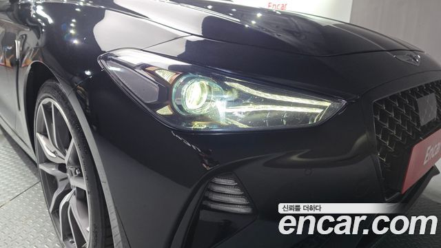 Genesis G70 2020 — photo 8