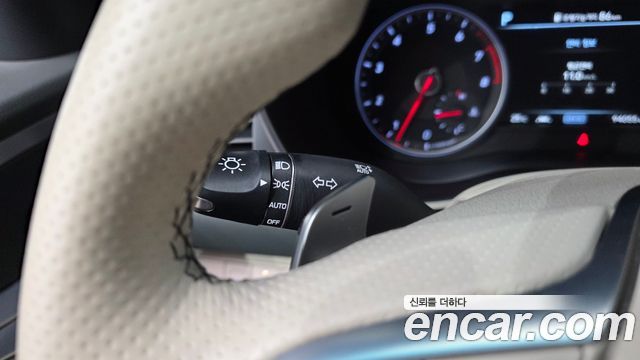 Genesis G70 2020 — photo 30