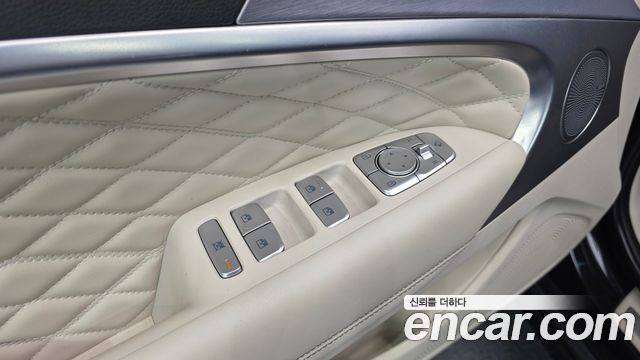 Genesis G70 2020 — photo 35