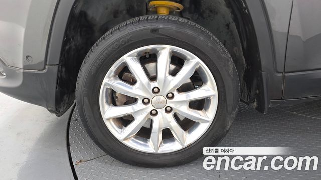 Jeep Cherokee 2014 — photo 5