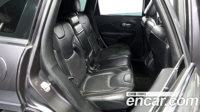 Jeep Cherokee 2014 — photo 12