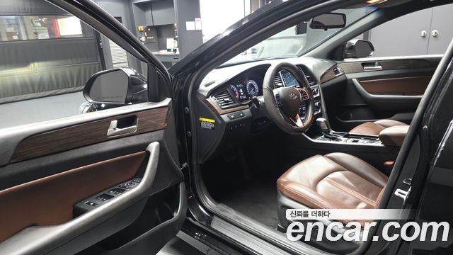 Hyundai Sonata 2019 — photo 13