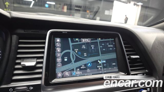Hyundai Sonata 2019 — photo 21