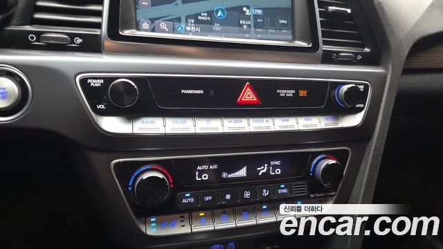Hyundai Sonata 2019 — photo 24