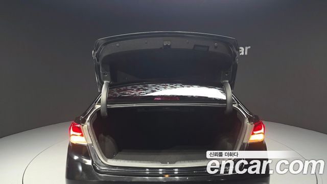 Hyundai Sonata 2019 — photo 30