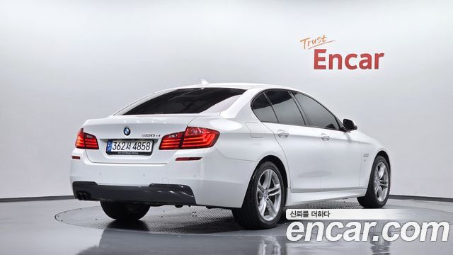 BMW 5-Series 2016 — photo 2