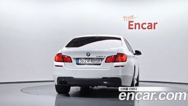 BMW 5-Series 2016 — photo 4