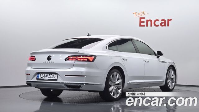 Volkswagen Arteon 2022 — photo 2