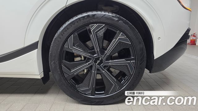 Kia EV6 2023 — photo 7