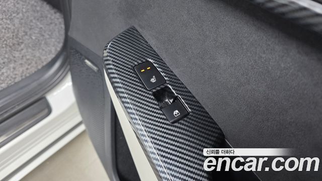 Kia EV6 2023 — photo 29