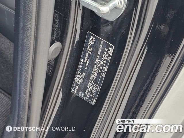Hyundai Veloster 2021 — photo 20