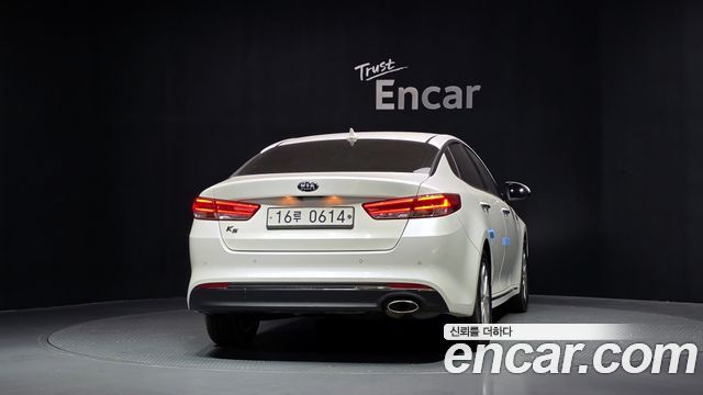 Kia K5 2016 — photo 4