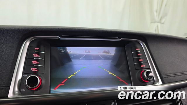 Kia K5 2016 — photo 15