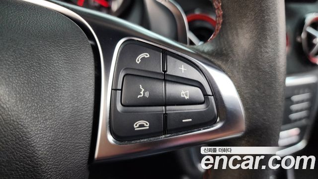 Mercedes-Benz CLA-Class 2017 — photo 15