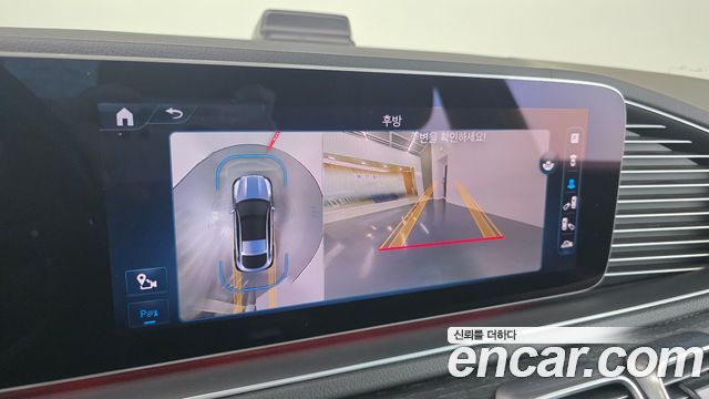Mercedes-Benz GLE-Class 2023 — photo 20