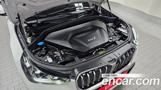 BMW iX1 2023 — photo 6