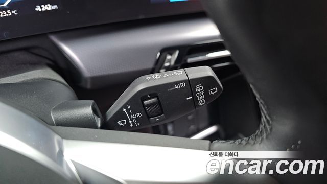 BMW iX1 2023 — photo 27