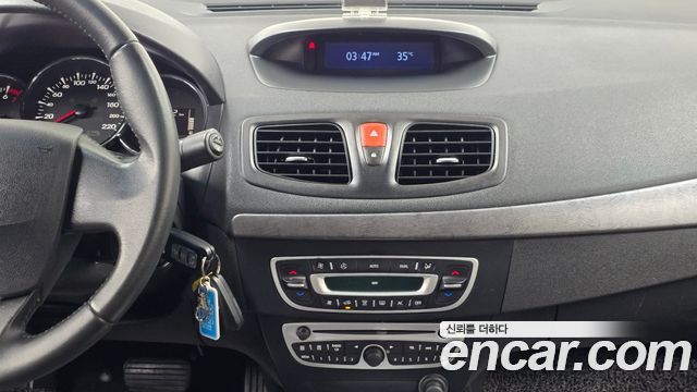 Renault Korea SM3 2010 — photo 14