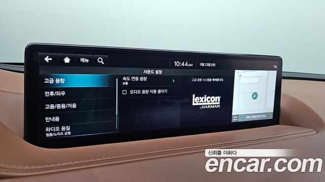 Genesis G80 2022 — photo 25