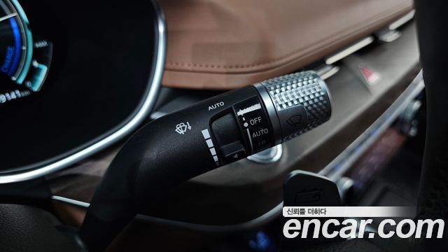 Genesis G80 2022 — photo 34