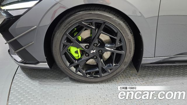Hyundai AVANTE 2025 — photo 5