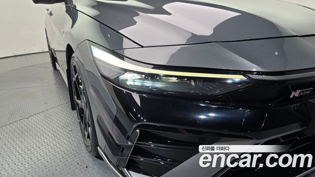 Hyundai AVANTE 2025 — photo 8