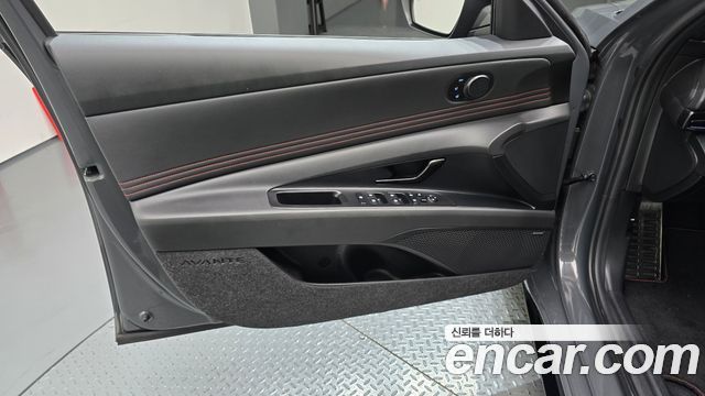 Hyundai AVANTE 2025 — photo 14