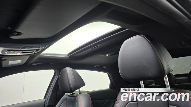 Hyundai AVANTE 2025 — photo 31
