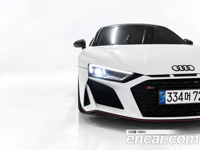 Audi R8 2021 — photo 13