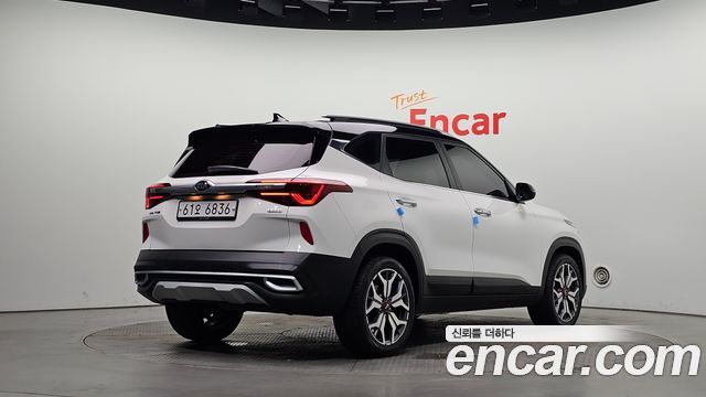 Kia Seltos 2020 — photo 2